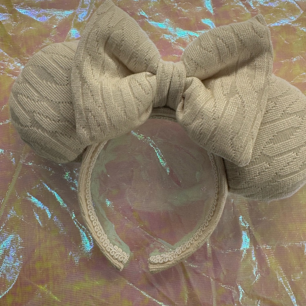Minnie Headband purchased from small shop not authentic